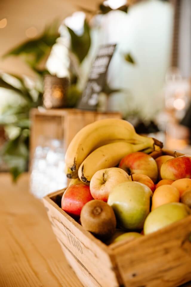 Fruitkist bij lunchbuffet