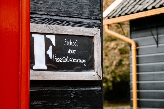 Zaal F krijtbord
