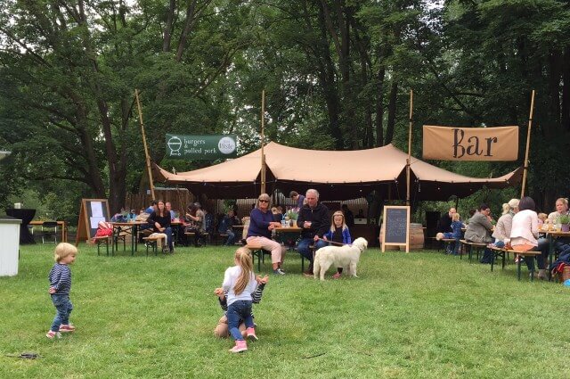 Vol van Smaak 2015 met hond